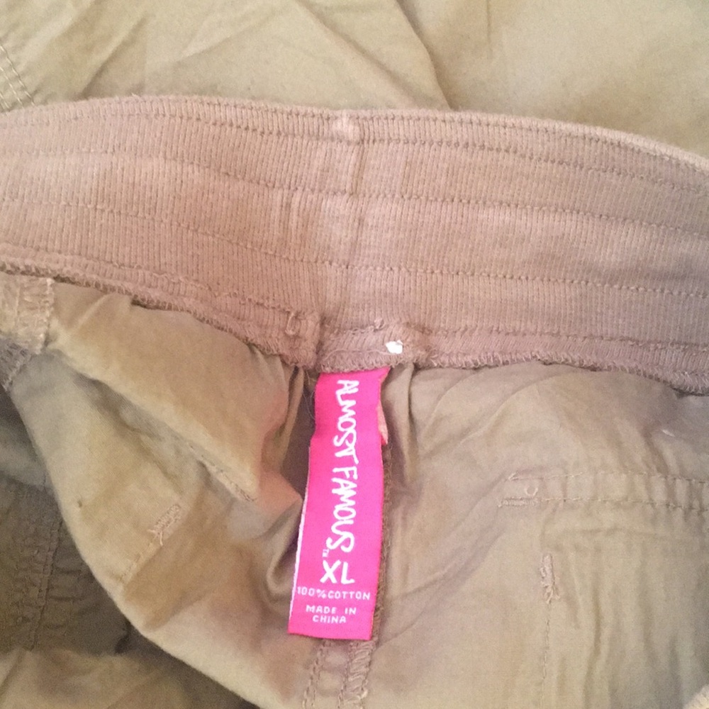 Pant - Picture 4 of 5